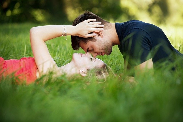 romantika v trávě